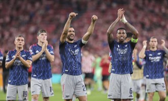 欧冠战火重燃 阿森纳客场2-0胜毕尔巴鄂竞技
        
    欧冠战火重燃 阿森纳客场2-0胜毕尔巴鄂竞技