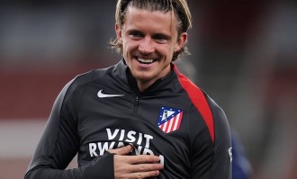 4000万欧！热刺压哨签下加拉格尔，中场危机迎强心针