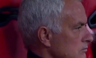 穆帅赌对了，欧冠三连败后他找到最佳夺冠路，放弃欧战专攻国内三冠王